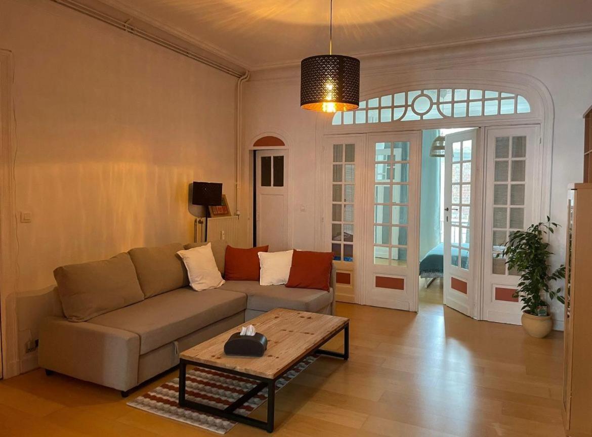 Appartement De Charme Dans Maison De Maitre Bruxelloise Brüssel Exterior foto